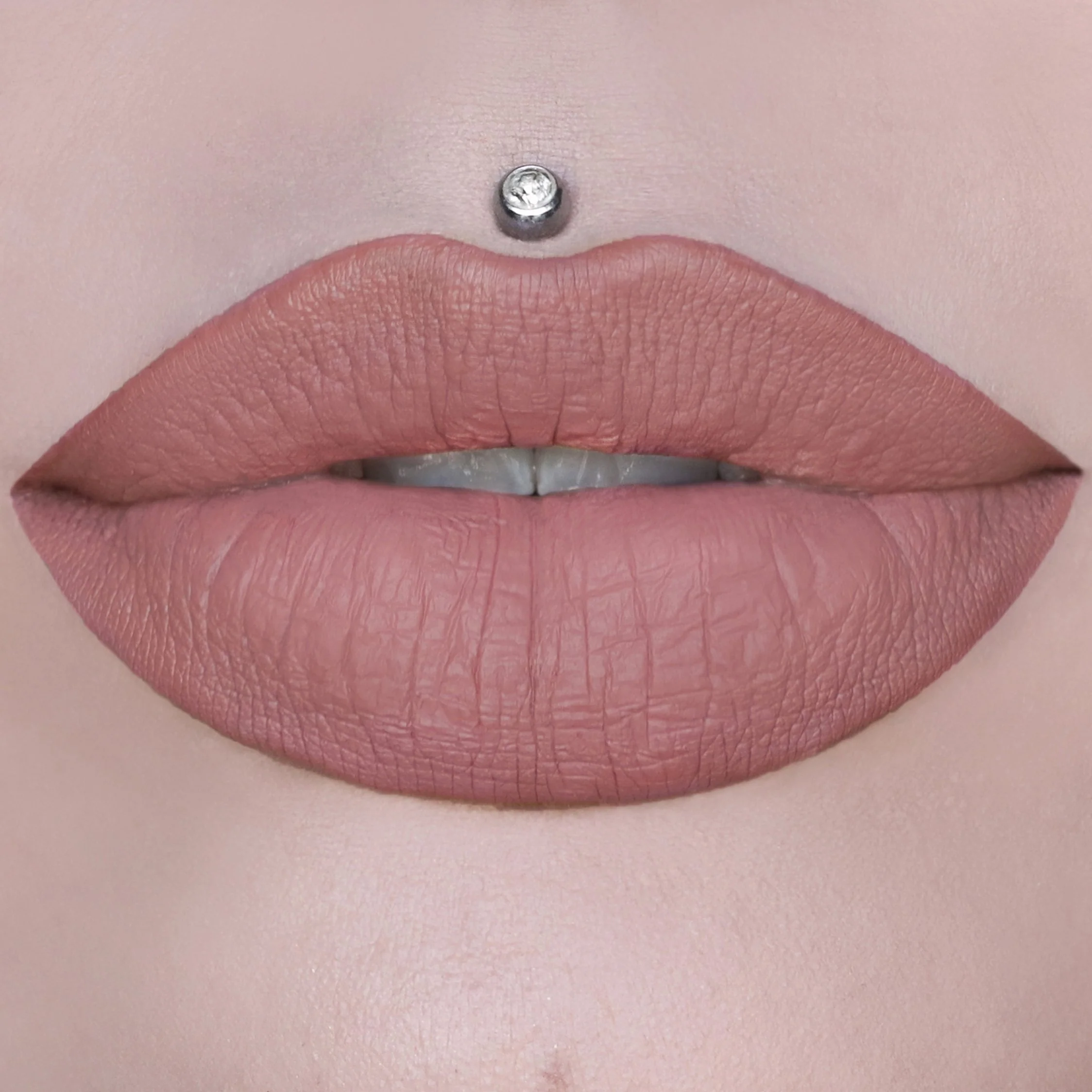 123-velour-liquid-lipstick-12.webp Velour Liquid Lipstick