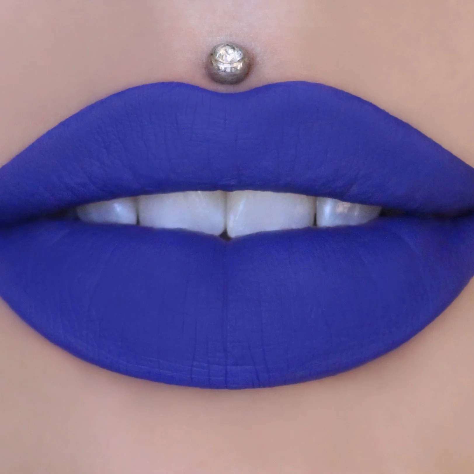 123-velour-liquid-lipstick-9.webp Velour Liquid Lipstick