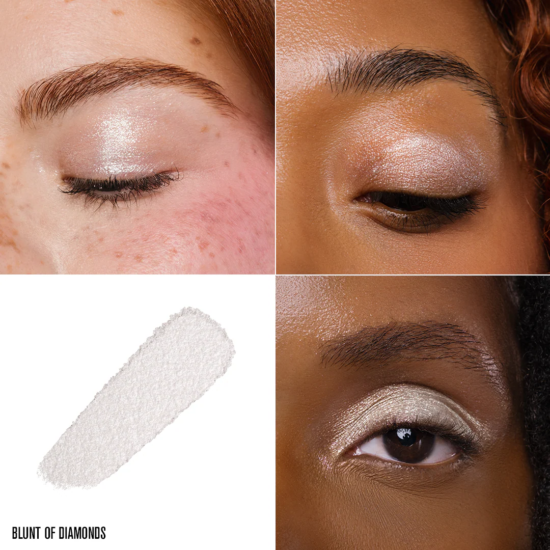 220-eye-gloss-powder-9.webp Eye Gloss Powder