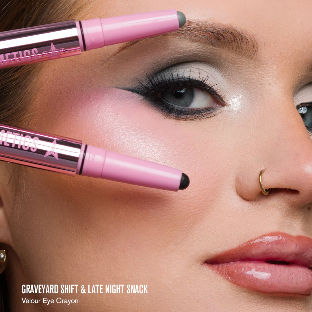 225-velour-eye-crayon-14.webp Velour Eye Crayon