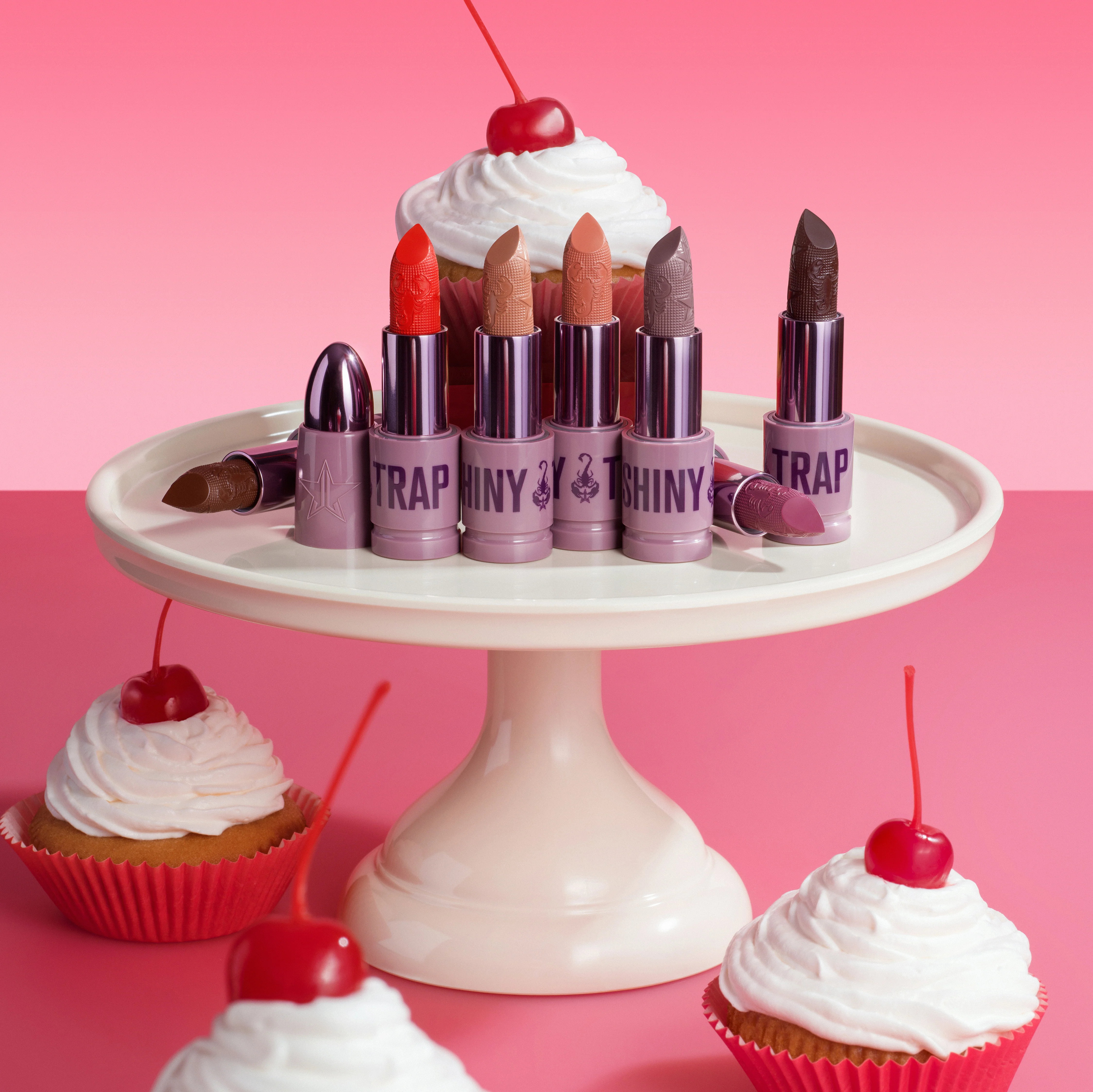 625-shiny-trap-lipstick-37.webp Shiny Trap Lipstick