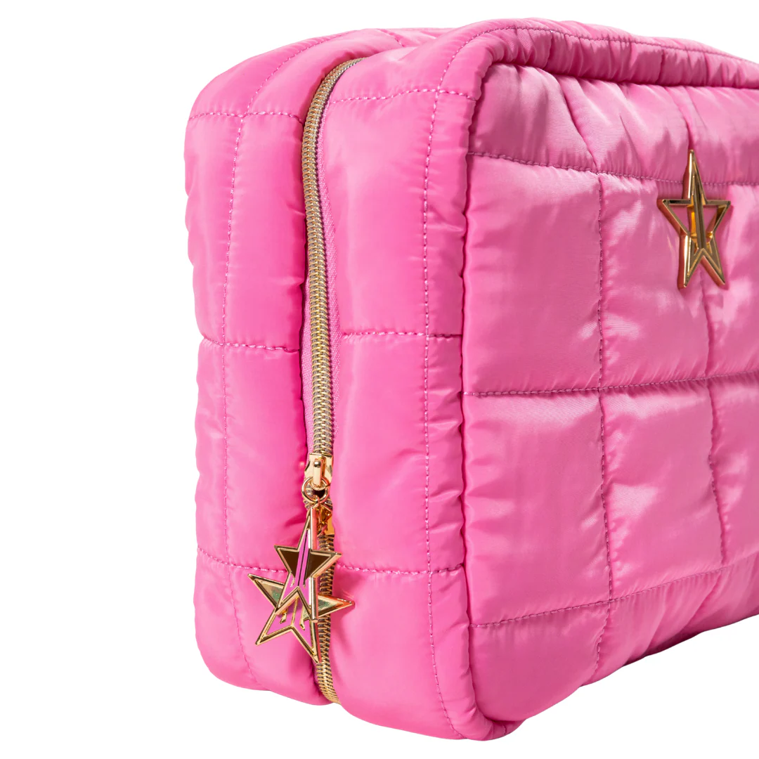 First Class Quilted Hanging Skincare Bag